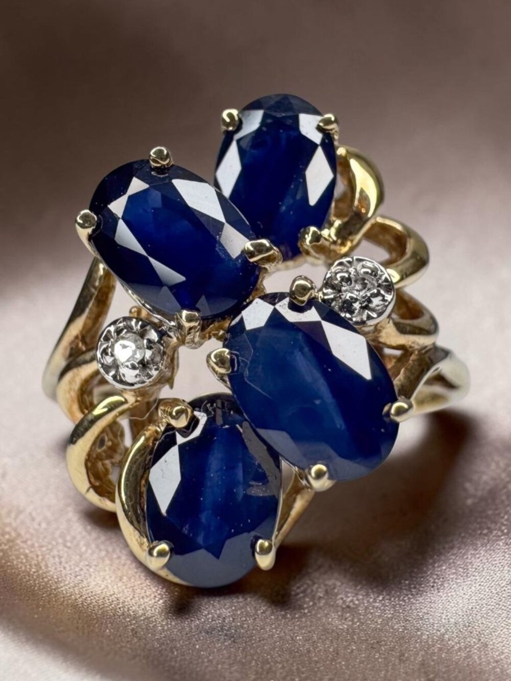 Natural Blue Sapphire Diamond Cluster Ring 10K Gold Vintage Size 7 Oval Cut 3CT